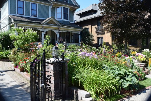 In the city, most front yards are just flower gardens.